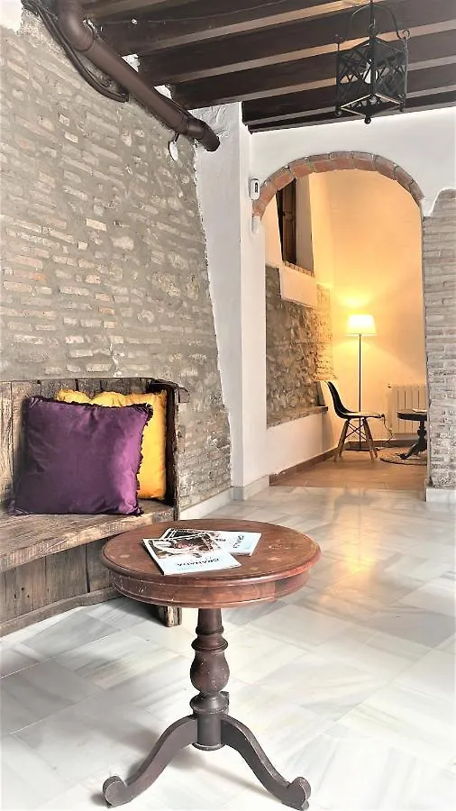 Suites Casa De Las Columnas Granada Aparthotel